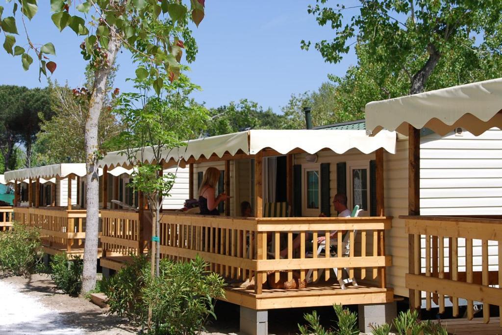 Chalet 4 Or 6 Persons Toscana Viareggio Camping Bosco Verde Italie Torre del Lago Puccini Exterior foto